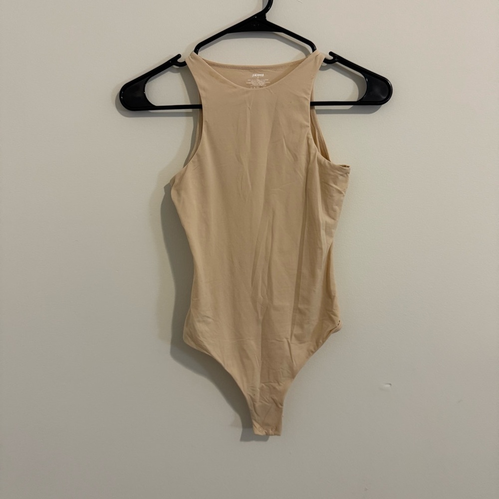 Skims Fits Everybody High Neck Bodysuit | Sand | XS